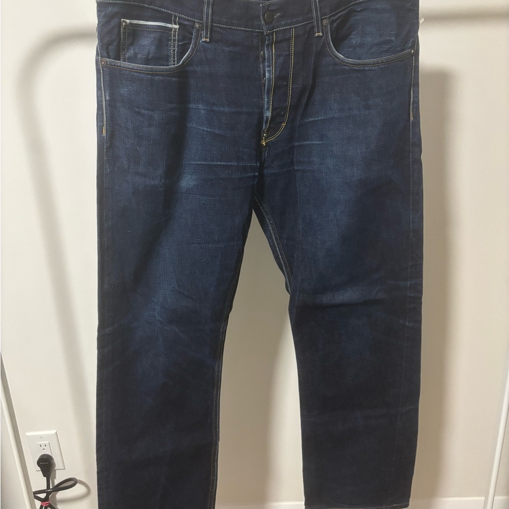Classic Indigo Straight Men's Jeans